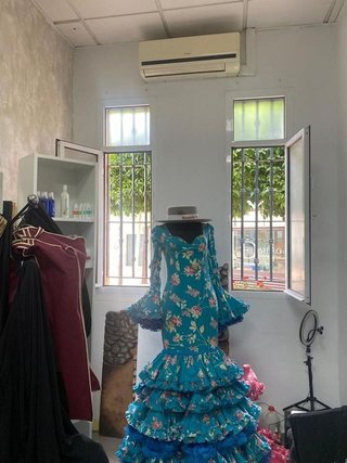 Local comercial en alquiler en Centro - Doña Mercedes en Dos Hermanas