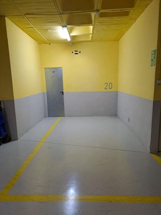 Garaje en alquiler en Cabo de las Huertas en Alicante