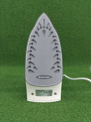 Plancha Russell Hobbs Supreme Steam Pro