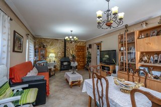 Chalet en venta en Crevillent