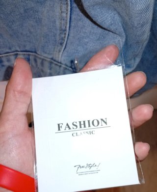 Chaqueta vaquera con perlas Talla S
