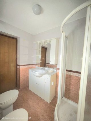Casa adosada en venta en Arrayanes en Linares