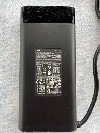 HP Victus 16 RTX 3050 Ryzen 5 32GB 1TB