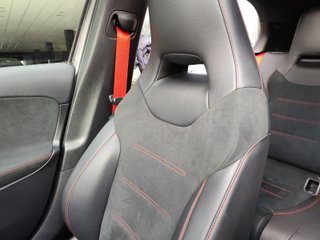 Mercedes-Benz Clase A Mercedes-AMG A 35 4MATIC