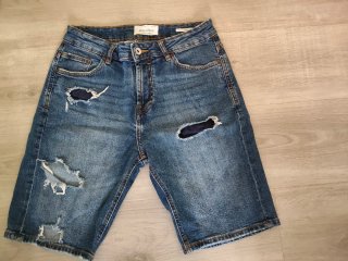 Pantalón corto vaquero Pull&Bear Talla 40