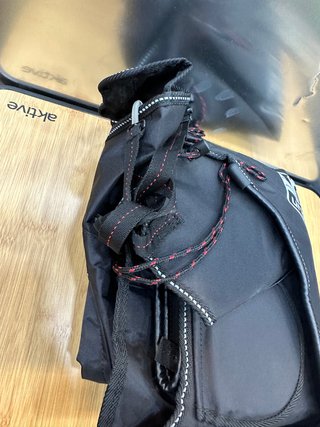 Tucano Urbano Cubrepiernas para Scooter Termoscud