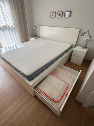 Cama IKEA MALM 160x200 + colchón + 4 cajones