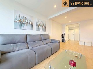 Piso en venta en Cuatro Caminos - Plaza de la Cubela en Coruña (A)