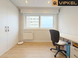 Piso en venta en Cuatro Caminos - Plaza de la Cubela en Coruña (A)
