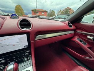 Porsche 718 Boxster