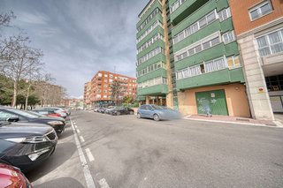 Garaje en venta en Pajarillos en Valladolid