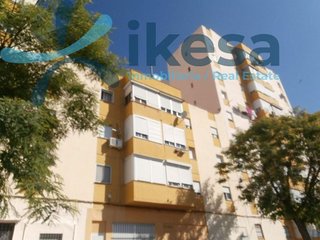 Piso en venta en Pérez Cubillas en Huelva