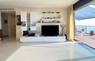 Ático en venta en Puerto de la Duquesa en Manilva