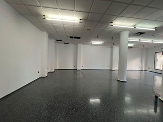 Local comercial en venta en Elda