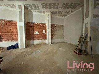 Local comercial en venta en Ensanche en Alcalá de Henares