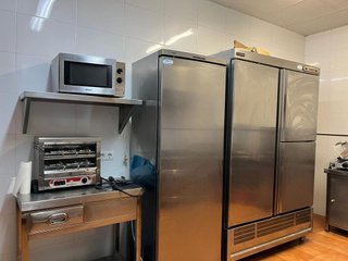Local comercial en venta en As Lagoas en Ourense