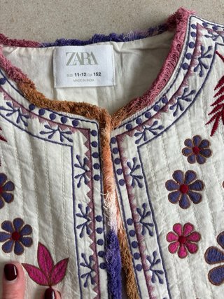 Chaleco bordado Zara niña