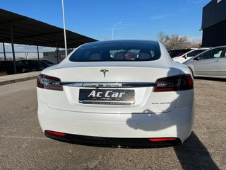 Tesla Model S Gran Autonomía 4WD