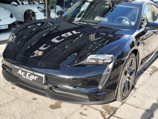 Porsche Taycan -