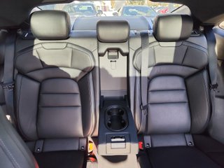 Porsche Taycan -