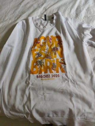 GATIBU. Agur esan barik . Sudadera