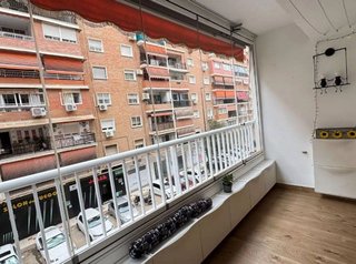 Piso en alquiler en Parque Mediterráneo - Santa Paula en Málaga