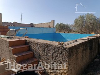 Chalet en venta en Urbanizaciones en Llíria