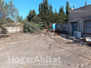 Chalet en venta en Urbanizaciones en Llíria