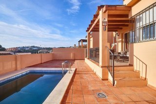 Chalet en venta en Calaburra - Chaparral en Mijas
