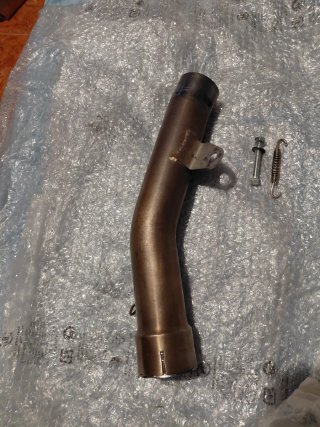 Silencioso y supresor Akrapovic ZX6R 2010