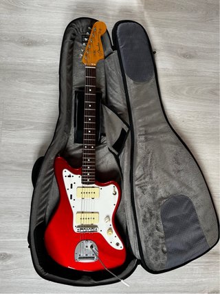 Fender Jazzmaster CIJ Candy Apple Red (1997-2000)