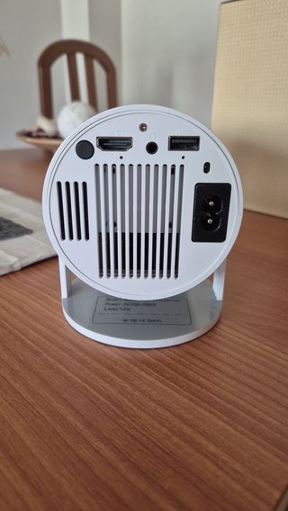Proyector Portátil HY300 Blanco