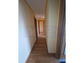 Piso en venta en Portillejo - Valdegastea en Logroño