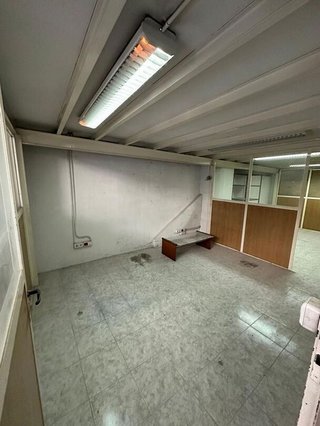 Local comercial en venta en Txagorritxu - El Pilar en Vitoria-Gasteiz