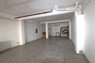 Local comercial en venta en Zona Cantereria en Burjassot