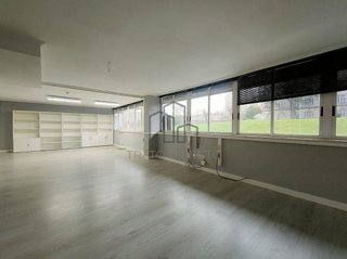Oficina en venta en Salgueira - O Castaño en Vigo