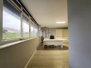 Oficina en venta en Salgueira - O Castaño en Vigo