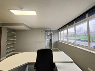 Oficina en venta en Salgueira - O Castaño en Vigo