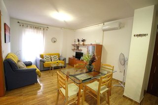 Piso en venta en Residencial Triana - Barrio Alto en Gabias (Las)