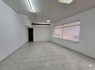 Local comercial en venta en Os Mallos - San Cristóbal en Coruña (A)