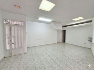 Local comercial en venta en Os Mallos - San Cristóbal en Coruña (A)