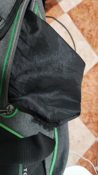 Paletero Bullpadel Gris y Verde