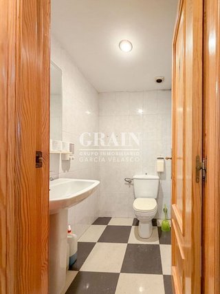 Local comercial en venta en Feria en Albacete
