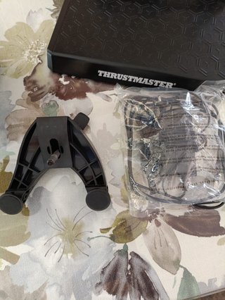 Volante Thrustmaster T248