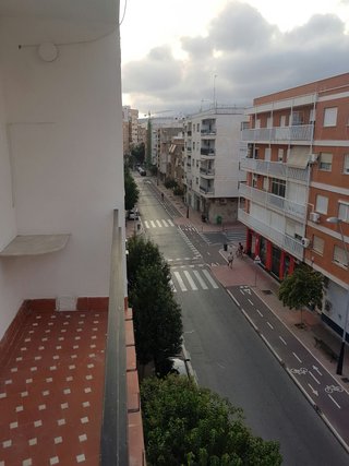 ALQUILER DE HABITACION CON AIRE ACONDICIONADO