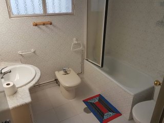 ALQUILER DE HABITACION CON AIRE ACONDICIONADO