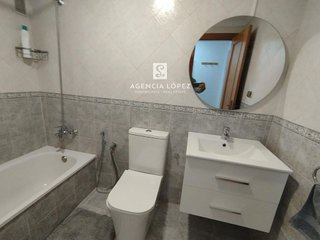 Piso en venta en Puerto - Plaza de Toros en Estepona