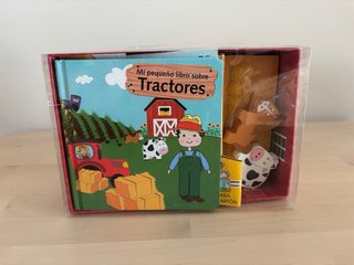 Puzzle y libro infantil con figuras de granja