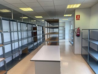 Nave industrial en alquiler en Pla d'en Boet en Mataró