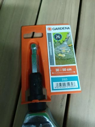 Gardena Escoba Graduable Combisystem 3103-20